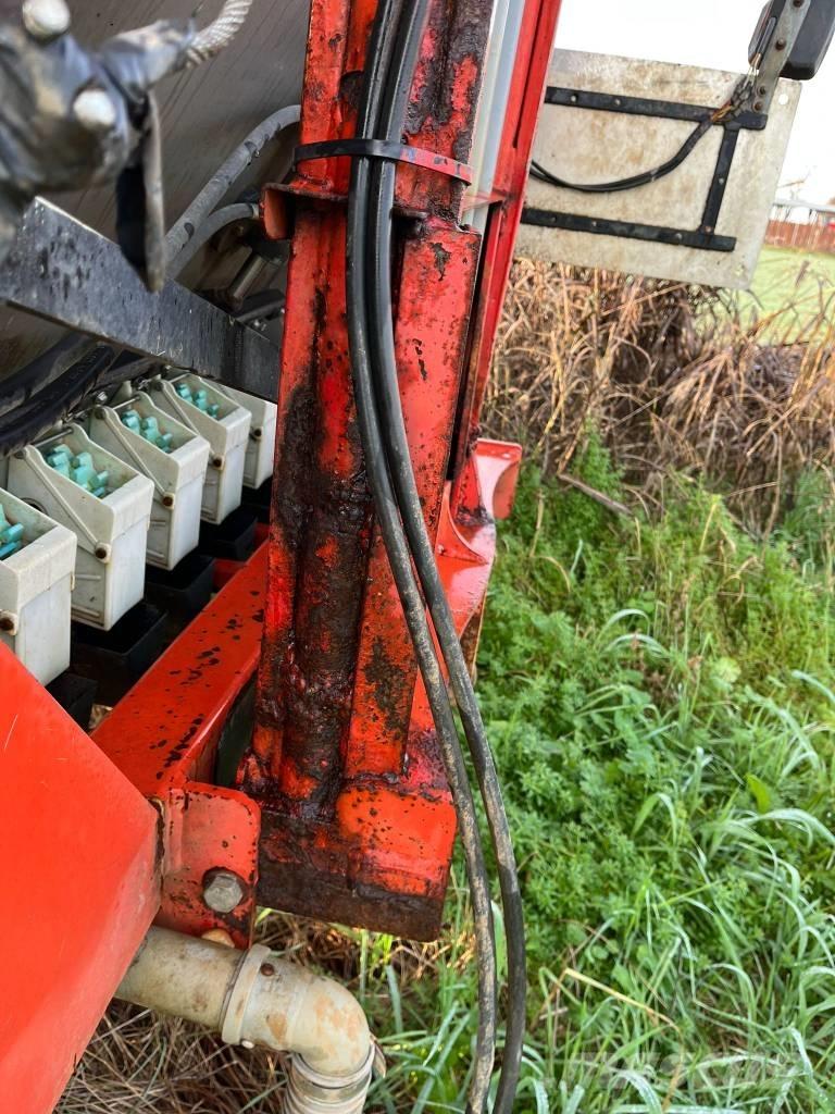  DAMAX 1700 R その他種蒔き機械とアクセサリー・アタッチメント