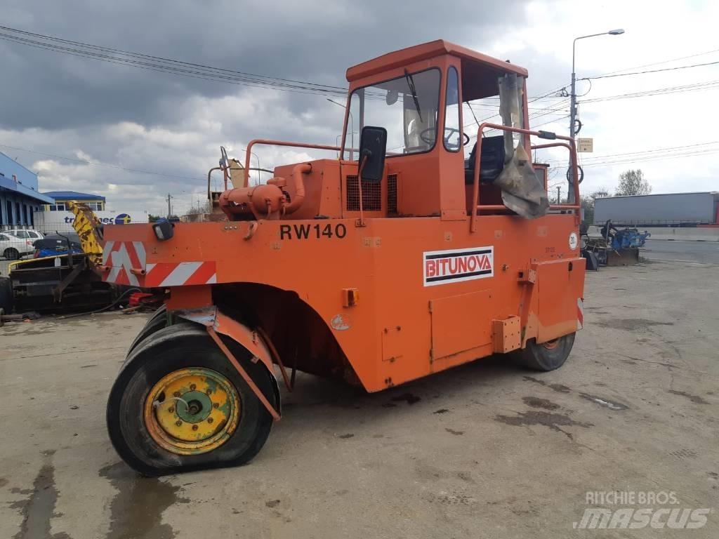 MBU RW140 タイヤローラ