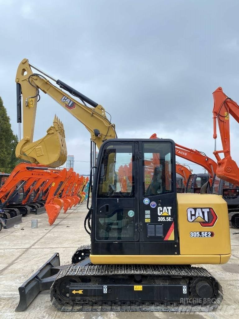 CAT 305.5 大型油圧ショベル12t以上（パワーショベル・ユンボ）