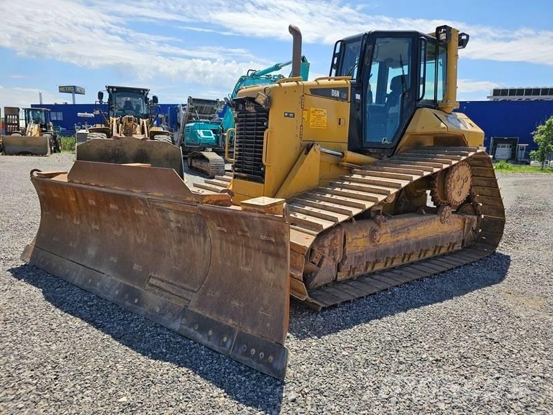 CAT D 6 N LGP ブルドーザー