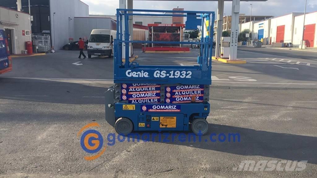 Genie GS 1932 シザースリフト