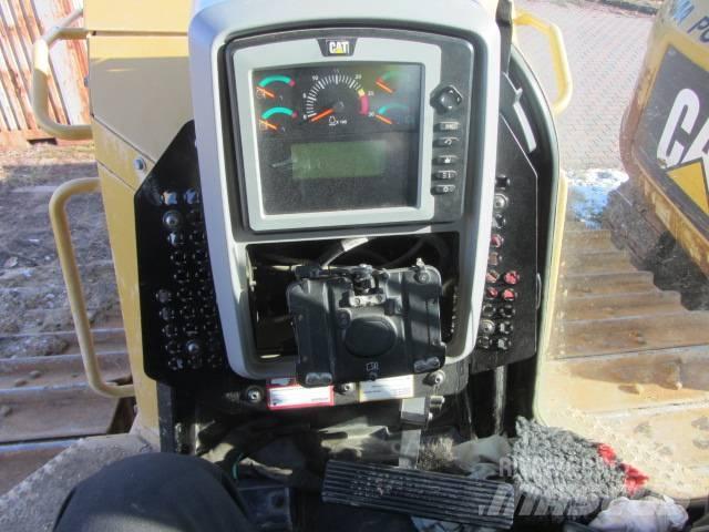 CAT D 7 E ブルドーザー