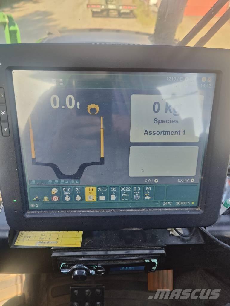 John Deere 1210E フォワーダー