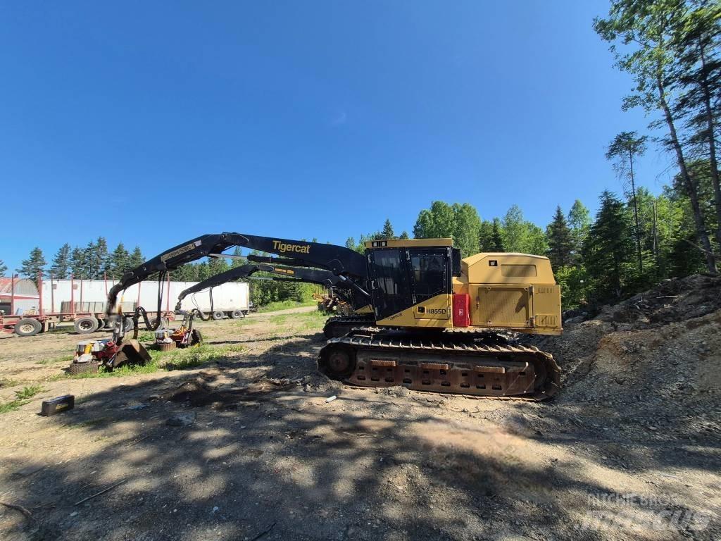 Tigercat H855E 枝払い機