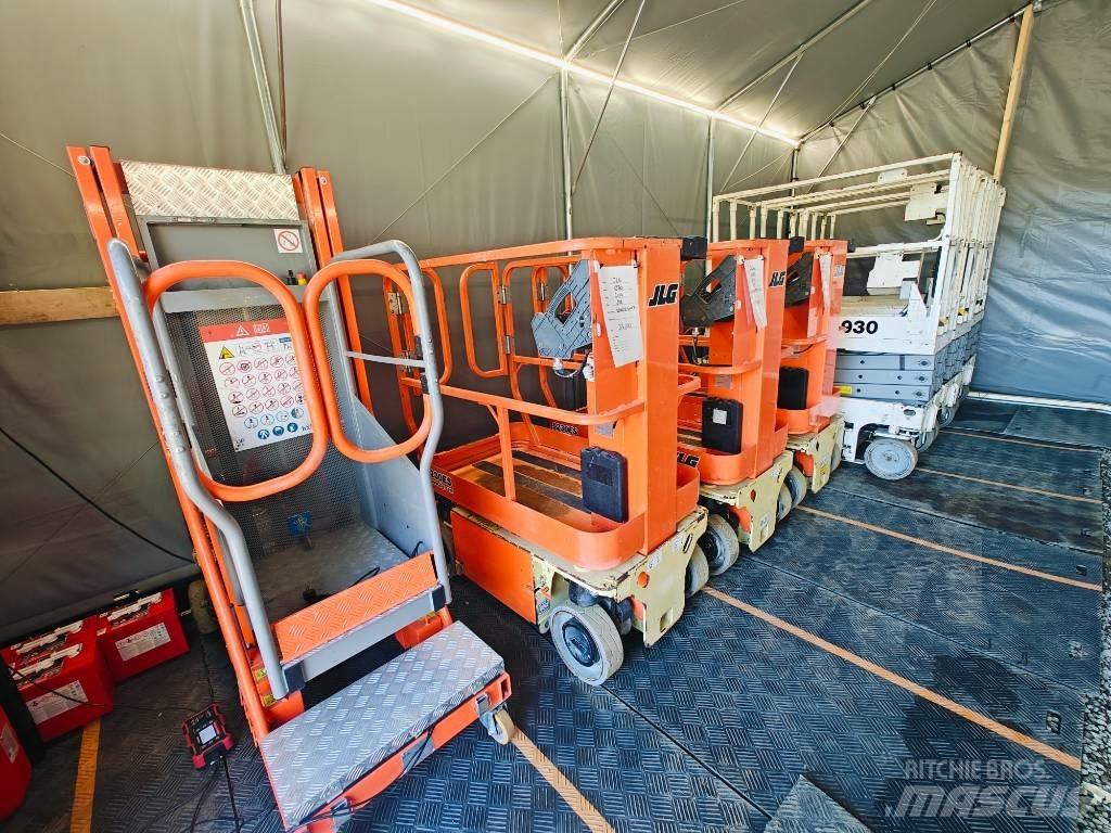 JLG 1230 ES 垂直昇降型リフト