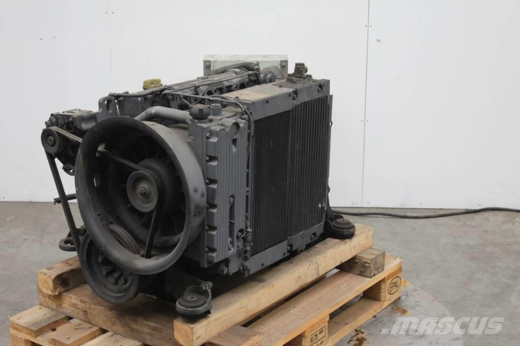 Deutz BF4M1012 エンジン