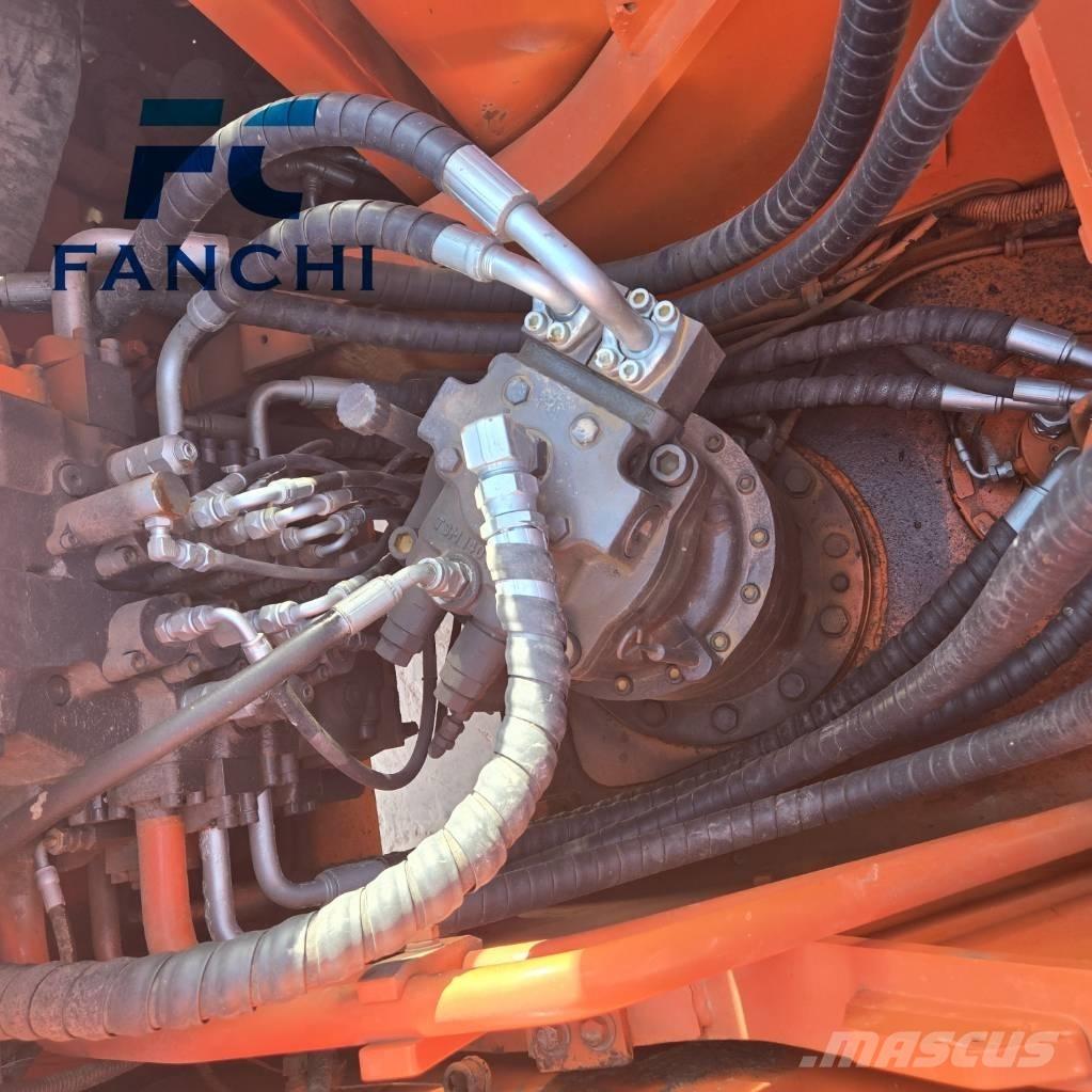 Doosan DX 225 LC 大型油圧ショベル12t以上（パワーショベル・ユンボ）