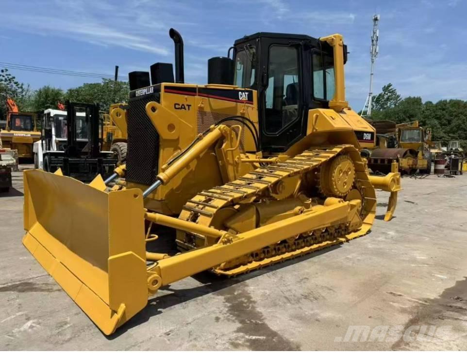 CAT D 6M ブルドーザー