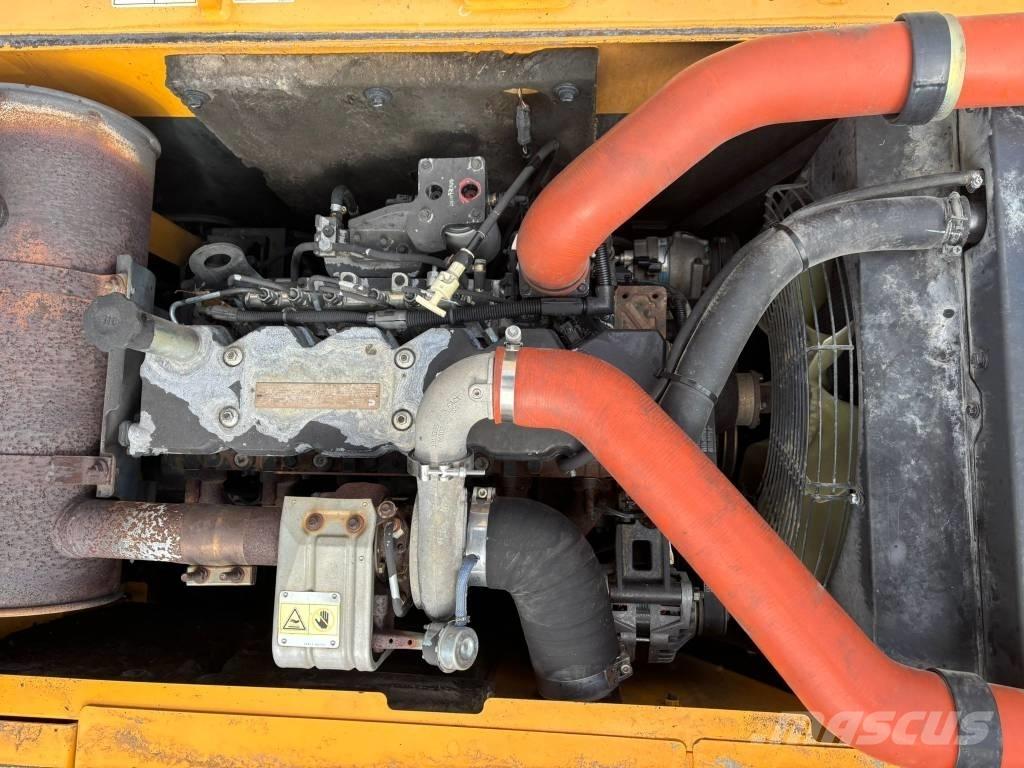 Hyundai 140W-9 ホイール式油圧ショベル（パワーショベル・ユンボ・バックホー）