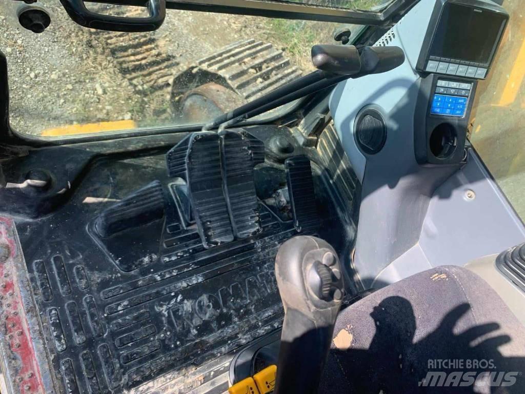 Komatsu PC 230 NHD 大型油圧ショベル12t以上（パワーショベル・ユンボ）