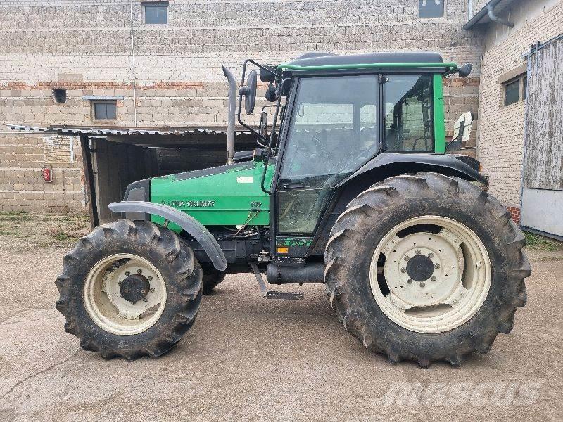 Valtra Valmet 900 トラクター