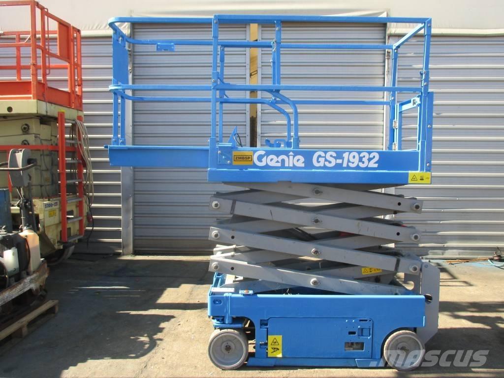 Genie GS 1932 シザースリフト
