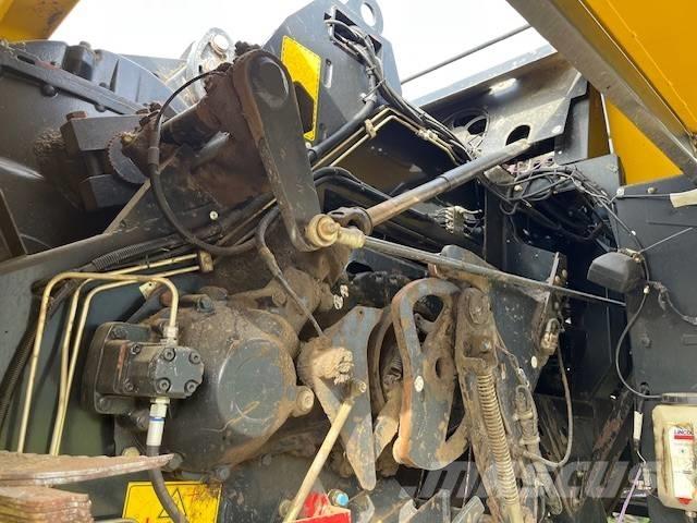 New Holland BB 940 A スクエアベーラー