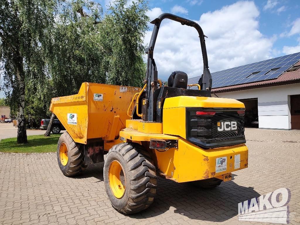 JCB 9TFT サイト　ダンプ