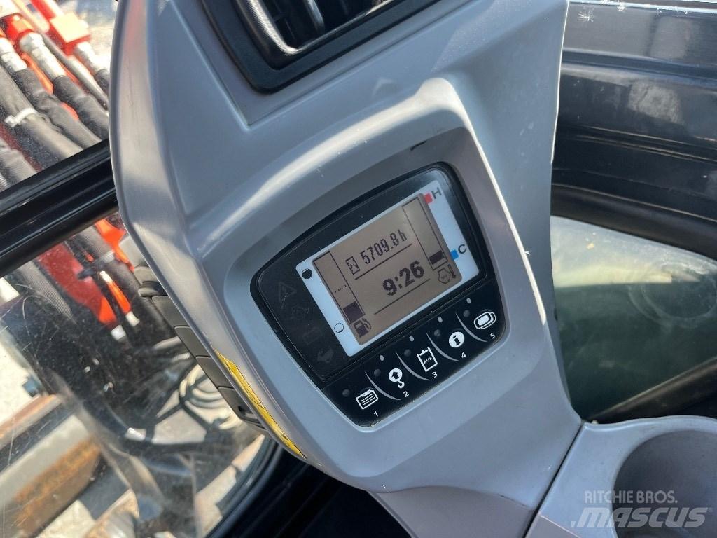 Kubota U 55-4 ミニ油圧ショベル 7t以下（ミニユンボ・ミニディガー）