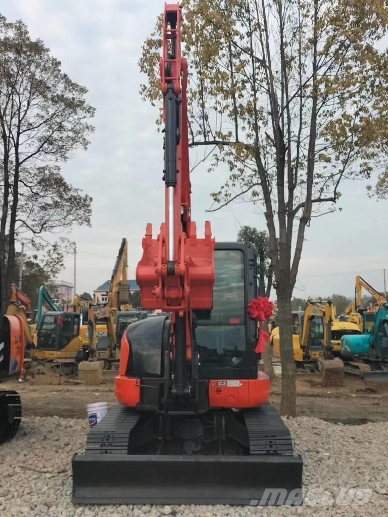 Kubota KX 165-5 大型油圧ショベル12t以上（パワーショベル・ユンボ）