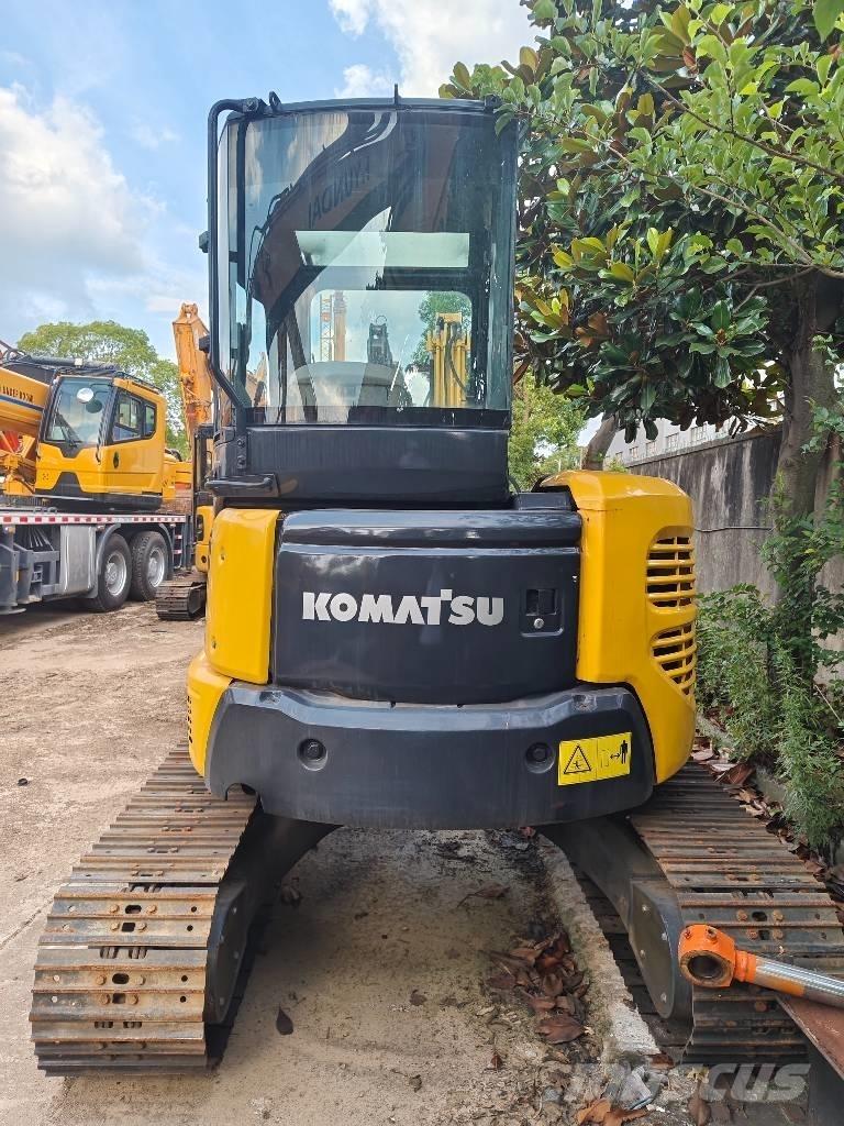 Komatsu PC 55 MR ミニ油圧ショベル 7t以下（ミニユンボ・ミニディガー）
