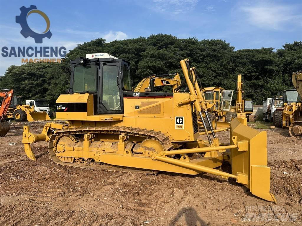 CAT D7G ブルドーザー