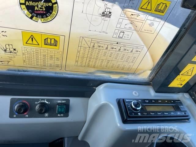 Komatsu PC 80 MR 中型油圧ショベル 7ｔ-12ｔ（ユンボ・パワーショベル・バックホー）