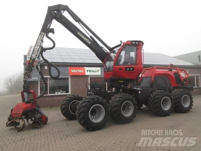 Komatsu 931 xc.2 ハーベスター