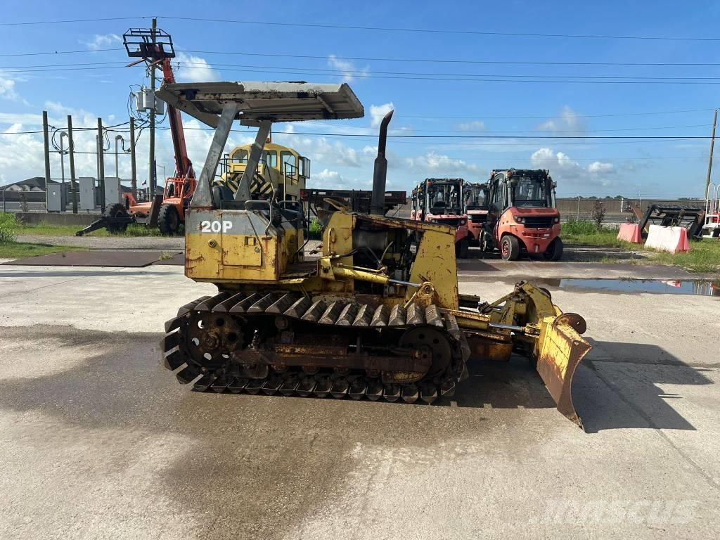 Komatsu D 20P-7 ブルドーザー