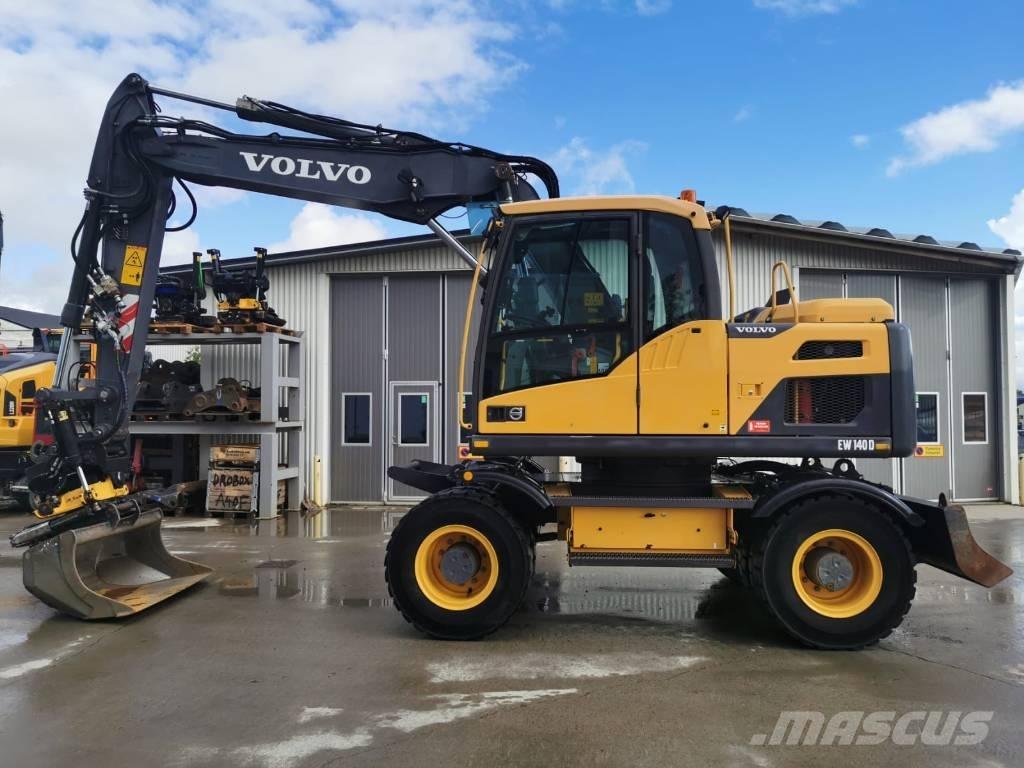 Volvo EW 140 D ホイール式油圧ショベル（パワーショベル・ユンボ・バックホー）