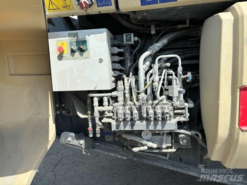 Metso LT 106 自走式クラッシャー