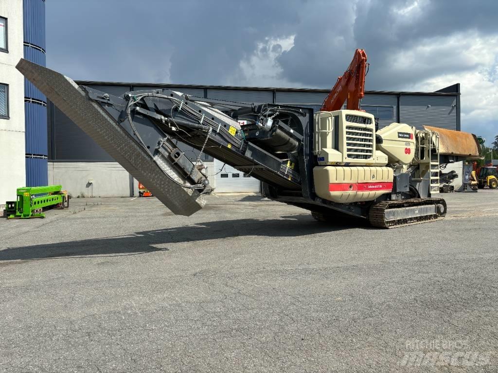 Metso LT 106 自走式クラッシャー
