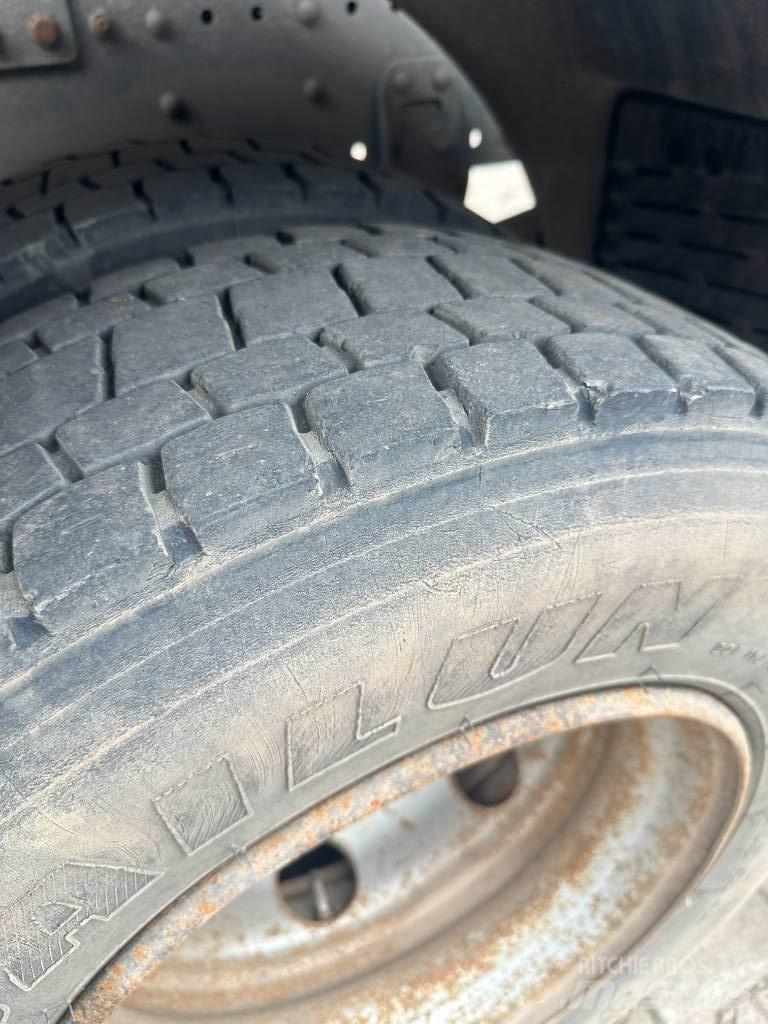 MAN TGL 10.250 ダンプ