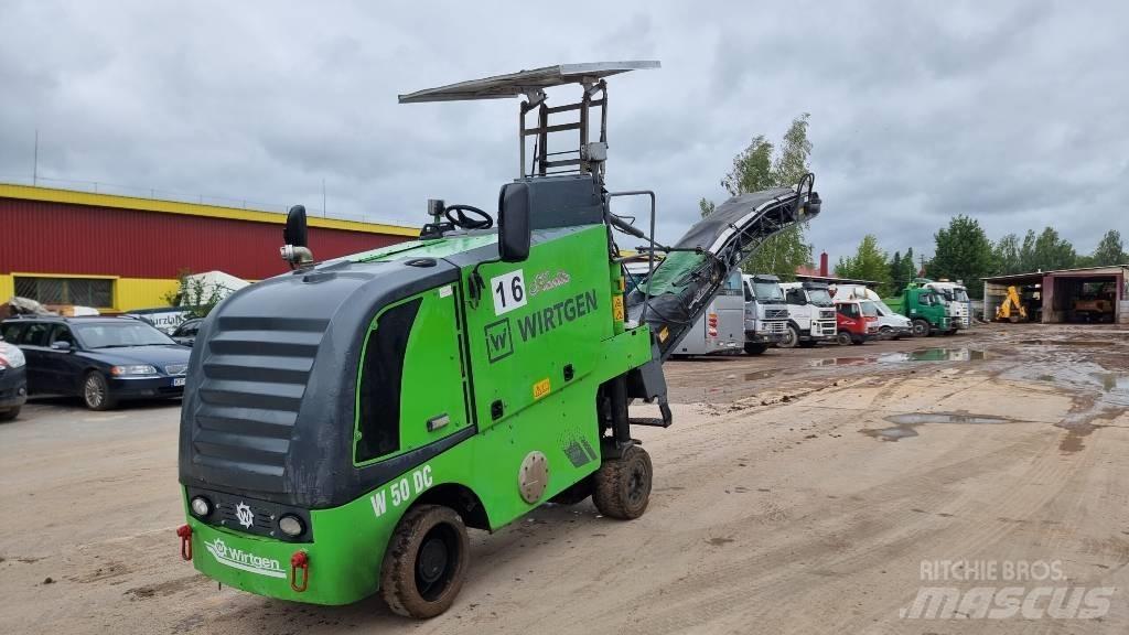 Wirtgen W50 DC アスファルトコールドミリングマシーン