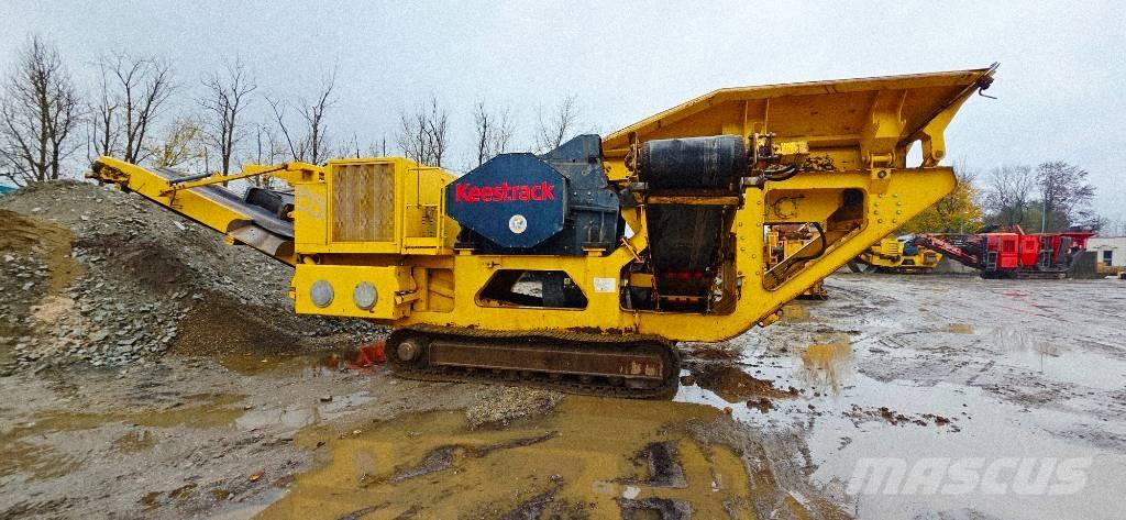 Keestrack B 3 自走式クラッシャー