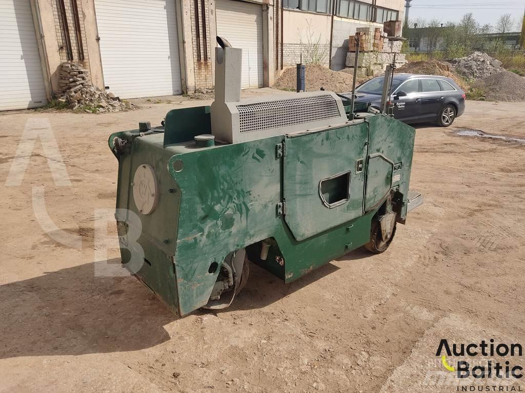 Wirtgen W350 アスファルトコールドミリングマシーン