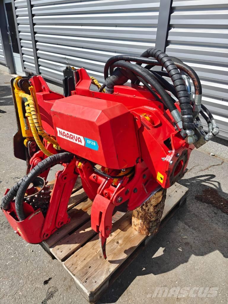 Naarva EF 28 ハーベスタヘッド