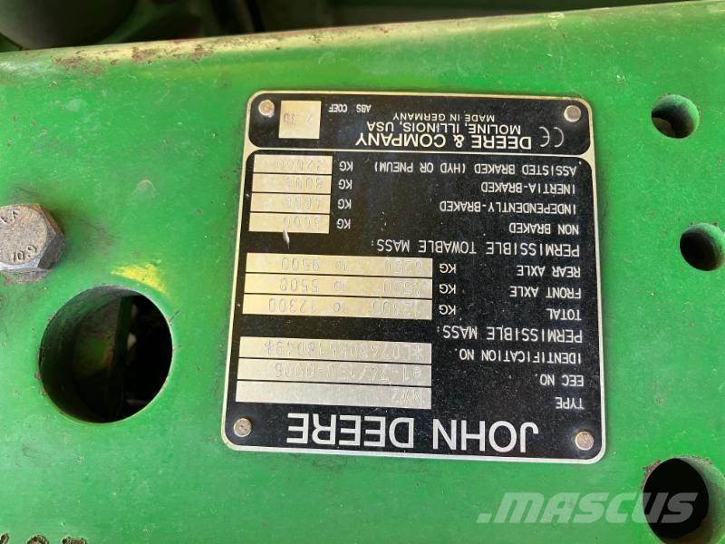 John Deere 7430 トラクター