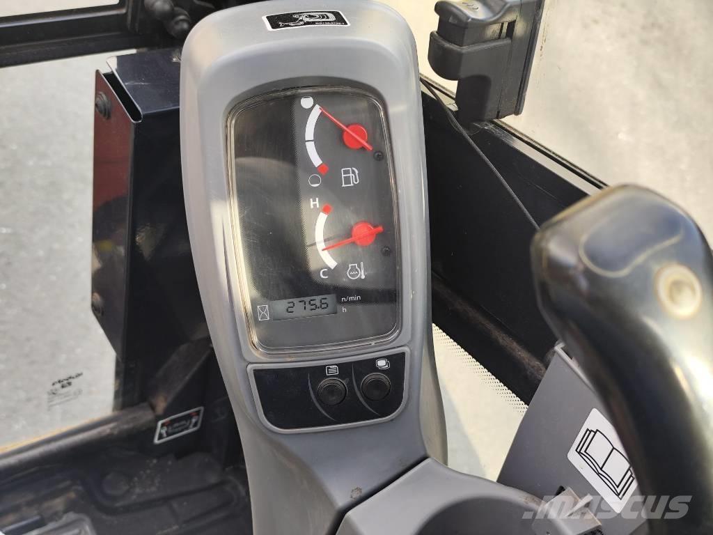 Kubota KX 16-4 ミニ油圧ショベル 7t以下（ミニユンボ・ミニディガー）