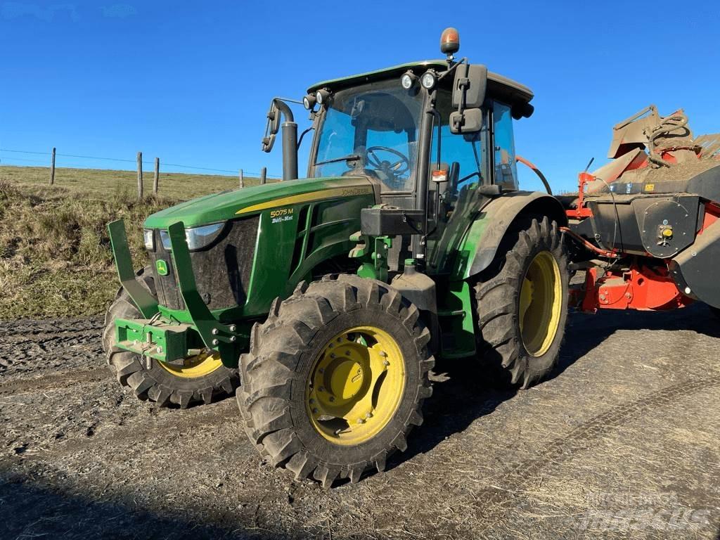 John Deere 5075M トラクター
