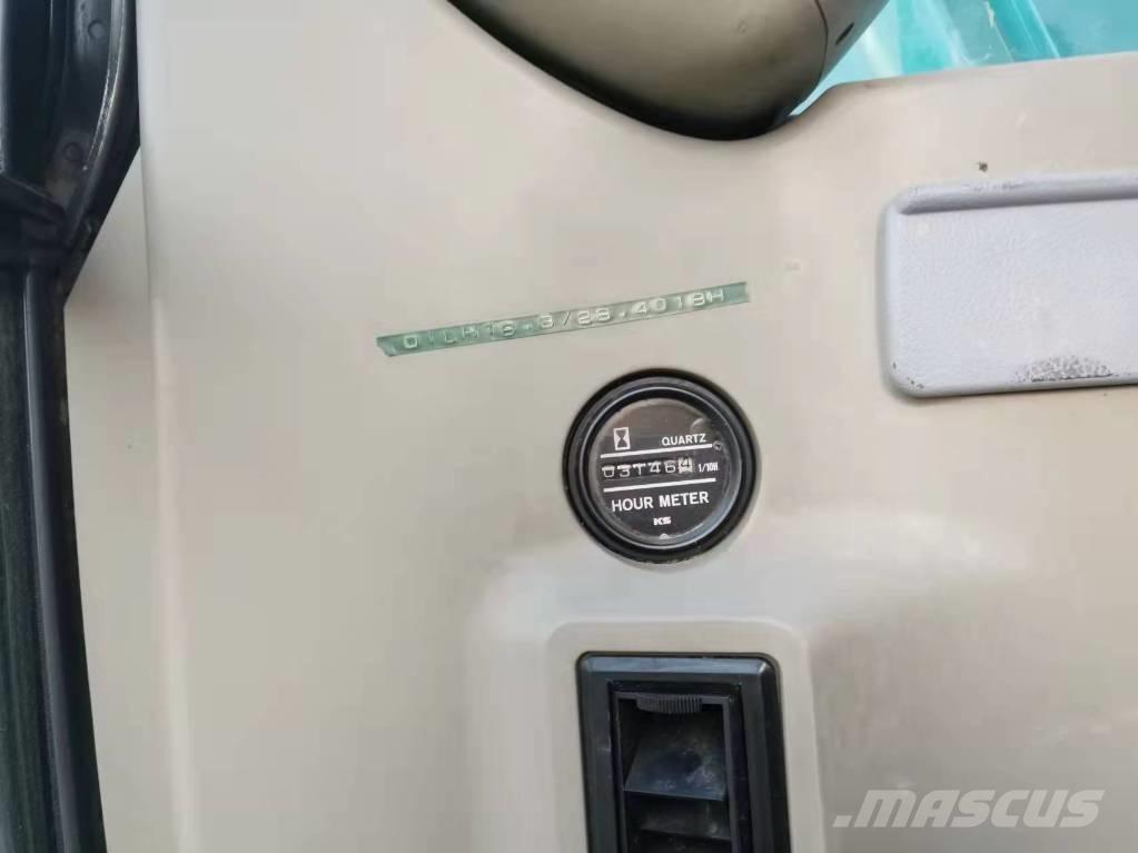Kobelco SK 135 大型油圧ショベル12t以上（パワーショベル・ユンボ）
