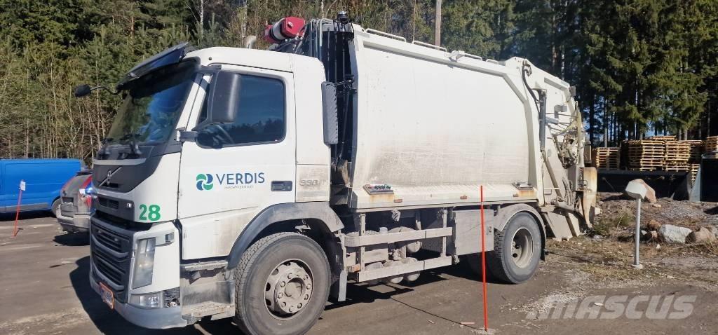 Volvo FM 330 塵芥車、パッカー車