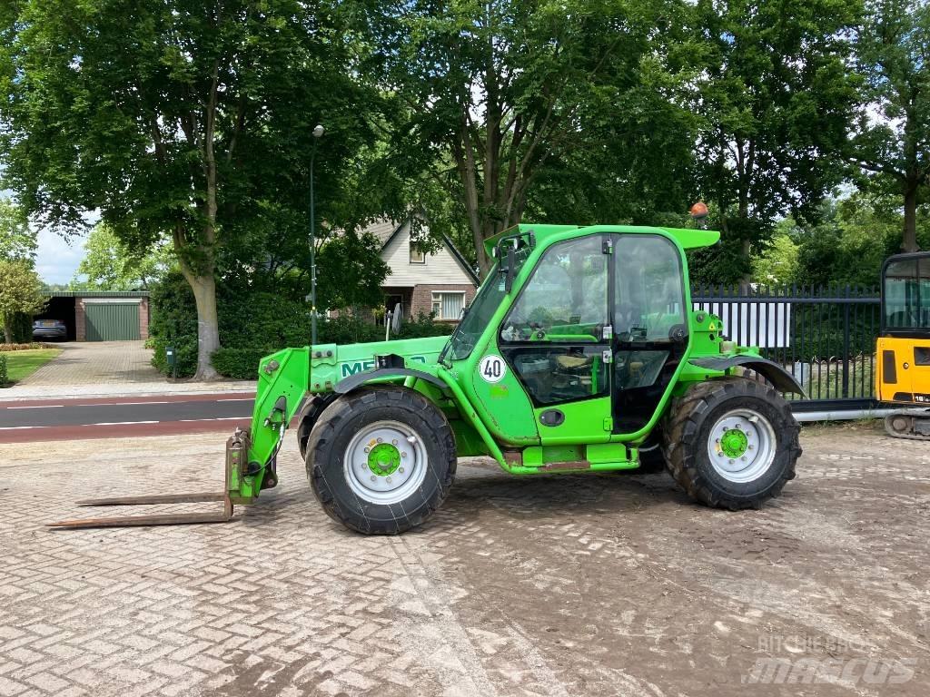 Merlo P 32.6 テレスコーピックハンドラー