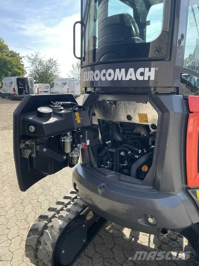 Eurocomach 25 ZT ミニ油圧ショベル 7t以下（ミニユンボ・ミニディガー）