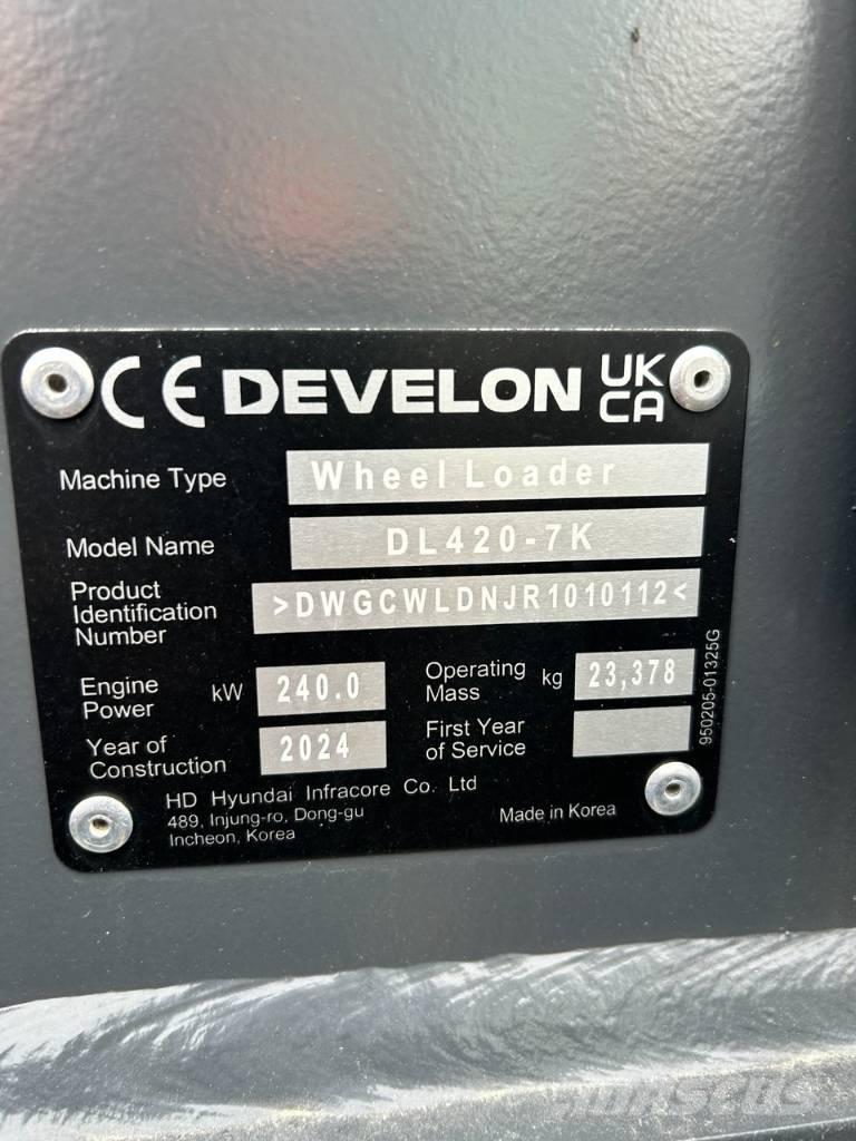 Develon DL 420 CVT-7 ホイールローダー・タイヤショベル