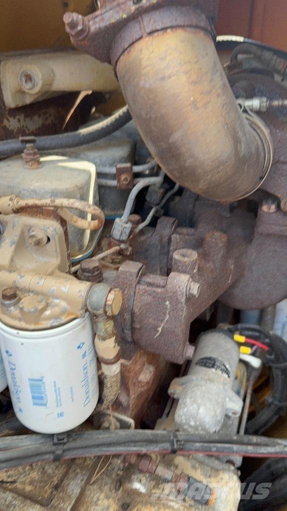 Dynapac CC 422 タンデムローラ