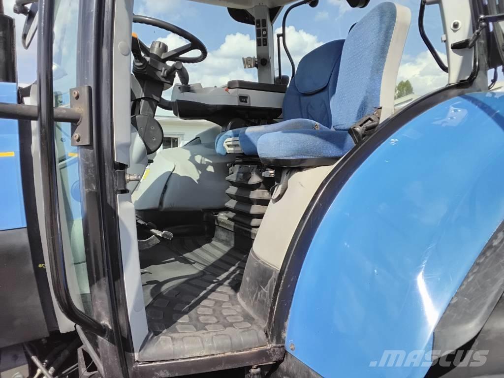 New Holland T6090 トラクター