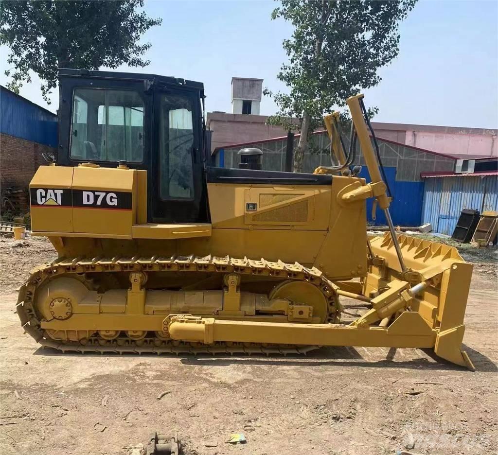 CAT D 7 G ブルドーザー