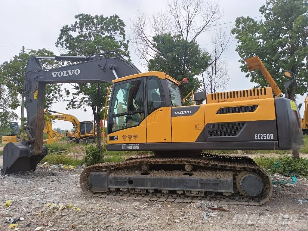Volvo ec250 大型油圧ショベル12t以上（パワーショベル・ユンボ）
