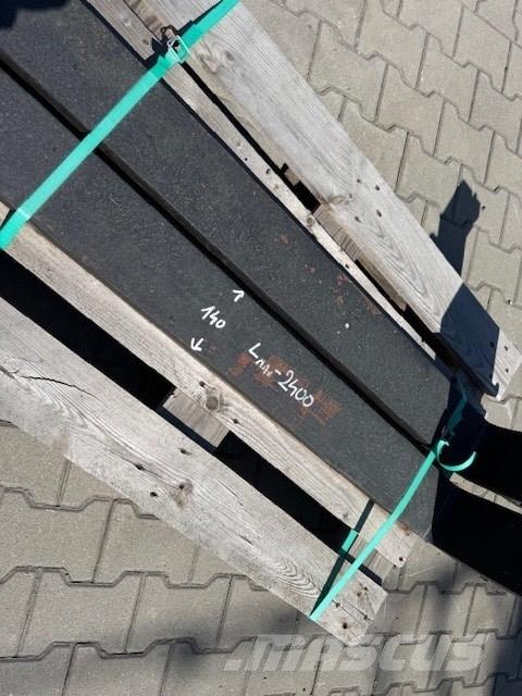 Linde 2400 MM フォーク