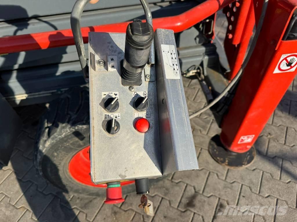 SkyJack 9250RT シザースリフト