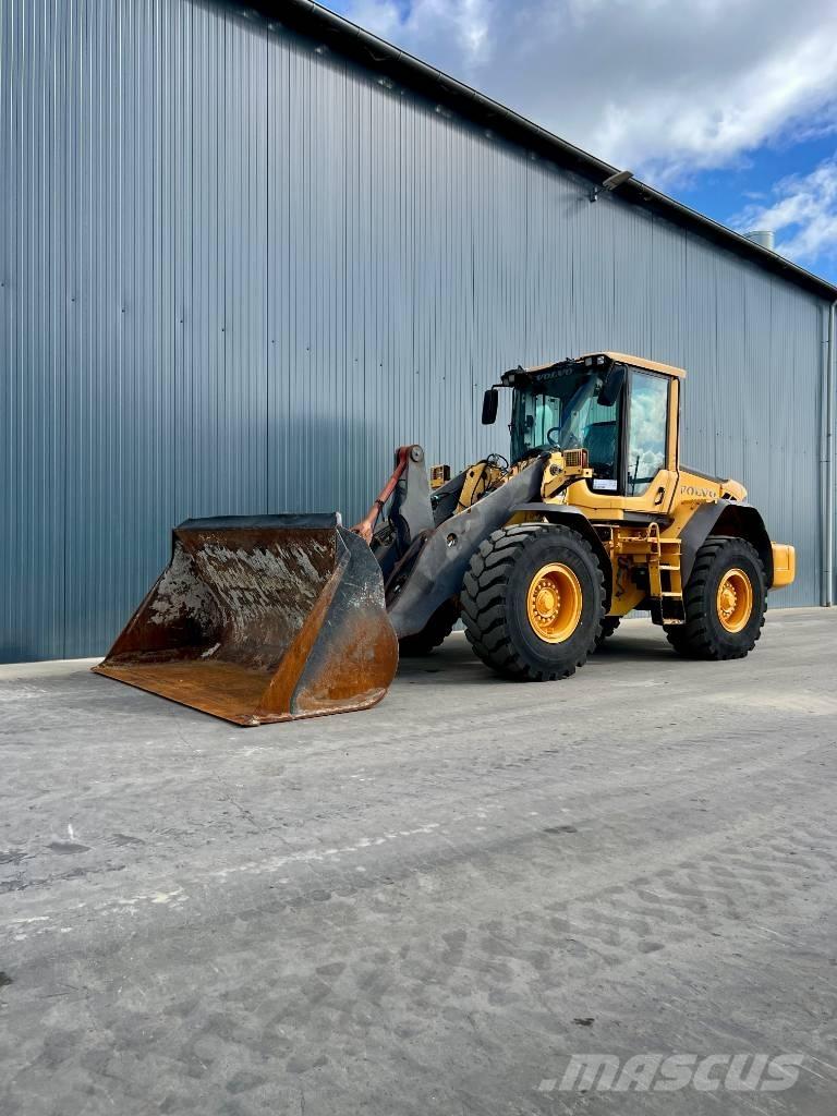 Volvo L90F ホイールローダー・タイヤショベル
