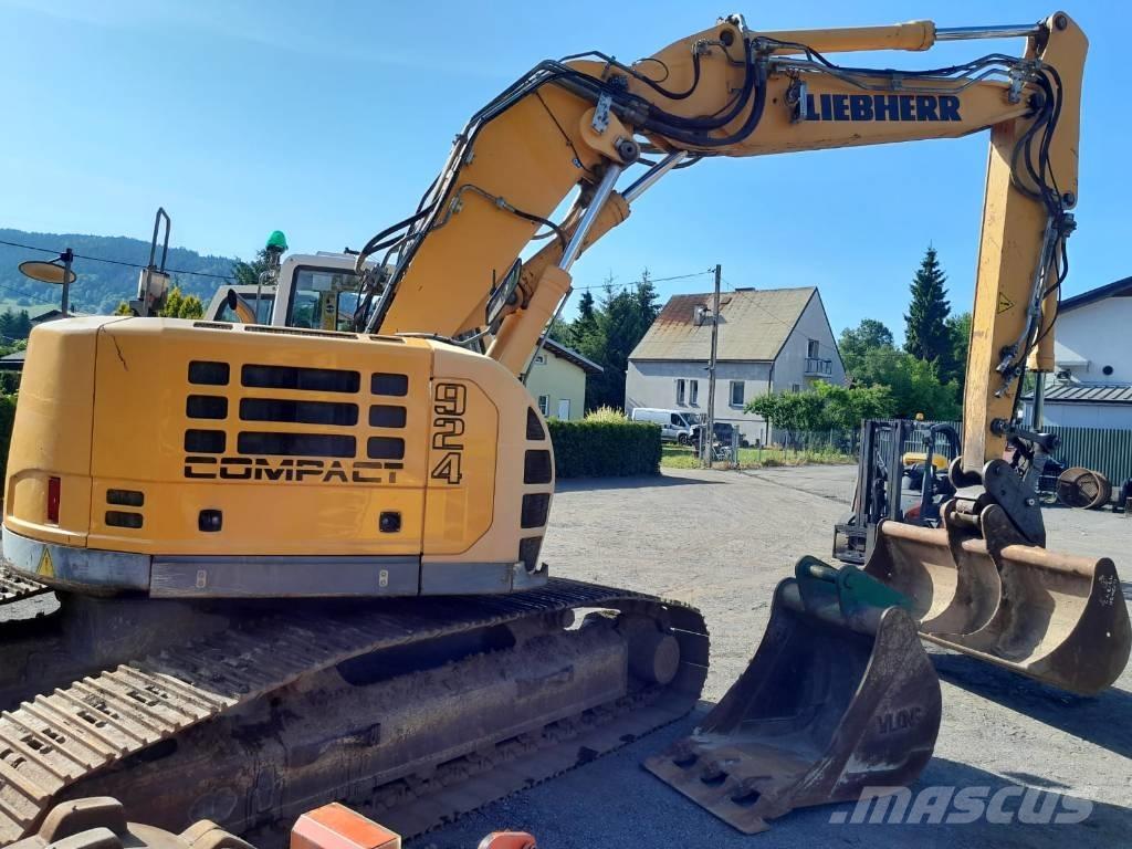 Liebherr R 924 大型油圧ショベル12t以上（パワーショベル・ユンボ）