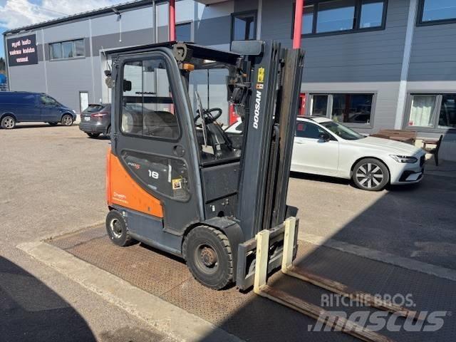 Doosan G 18 S-5 LPGフォークリフト